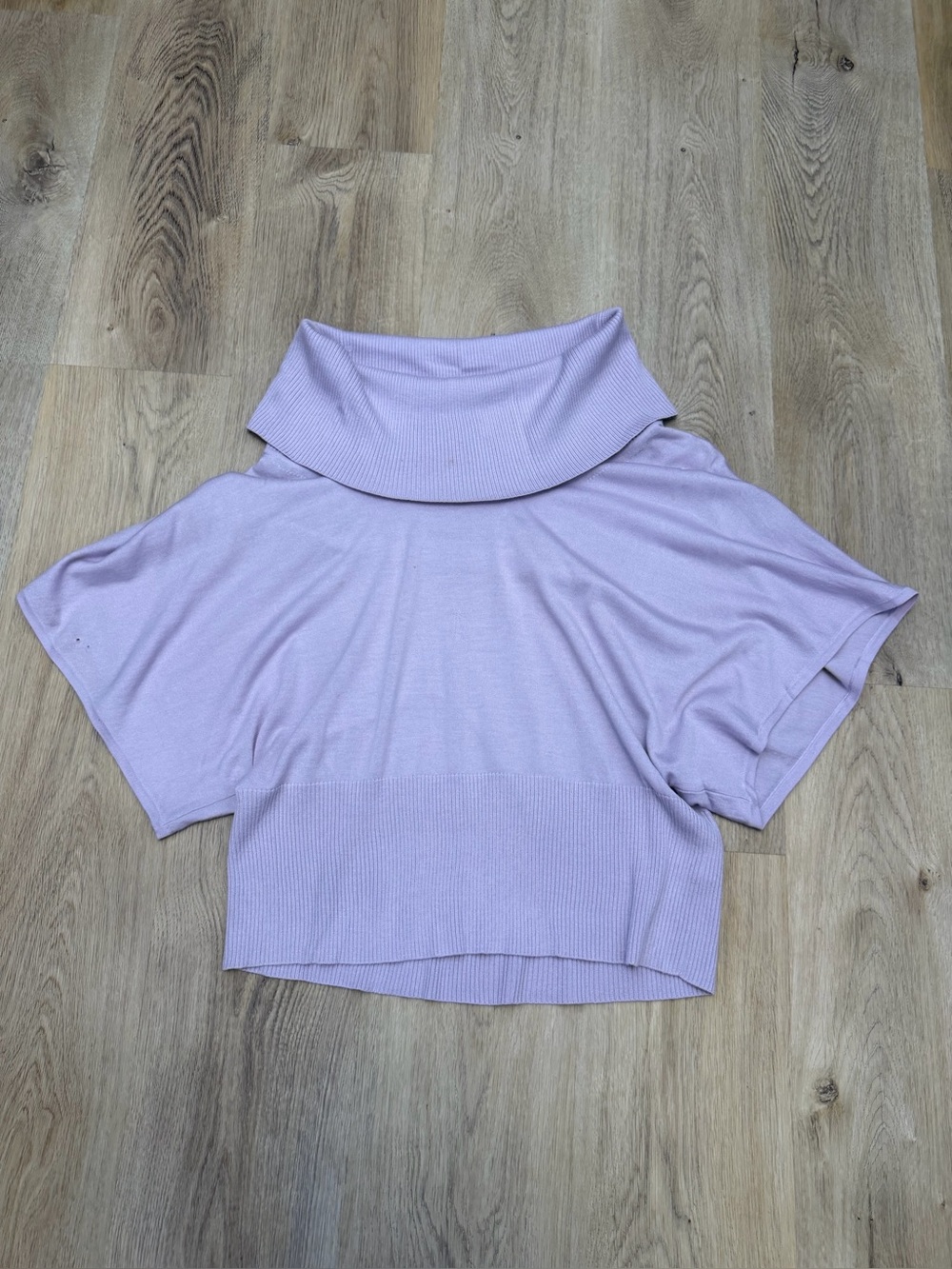 St. John Cowlneck Cashmere Silk Lavender Knit Sweater